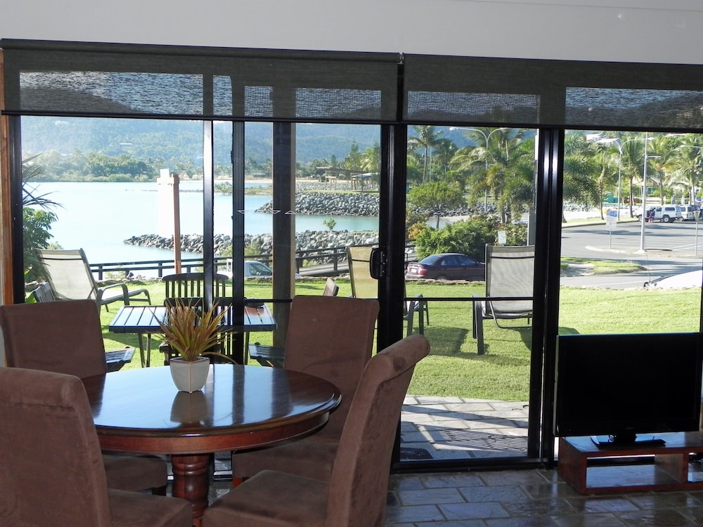 Standard Suite, 2 Bedrooms, Non Smoking, Kitchenette (Apartment L1) photo 3