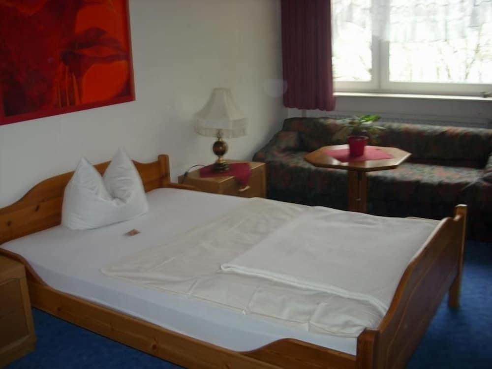 Standard Double Room photo 2