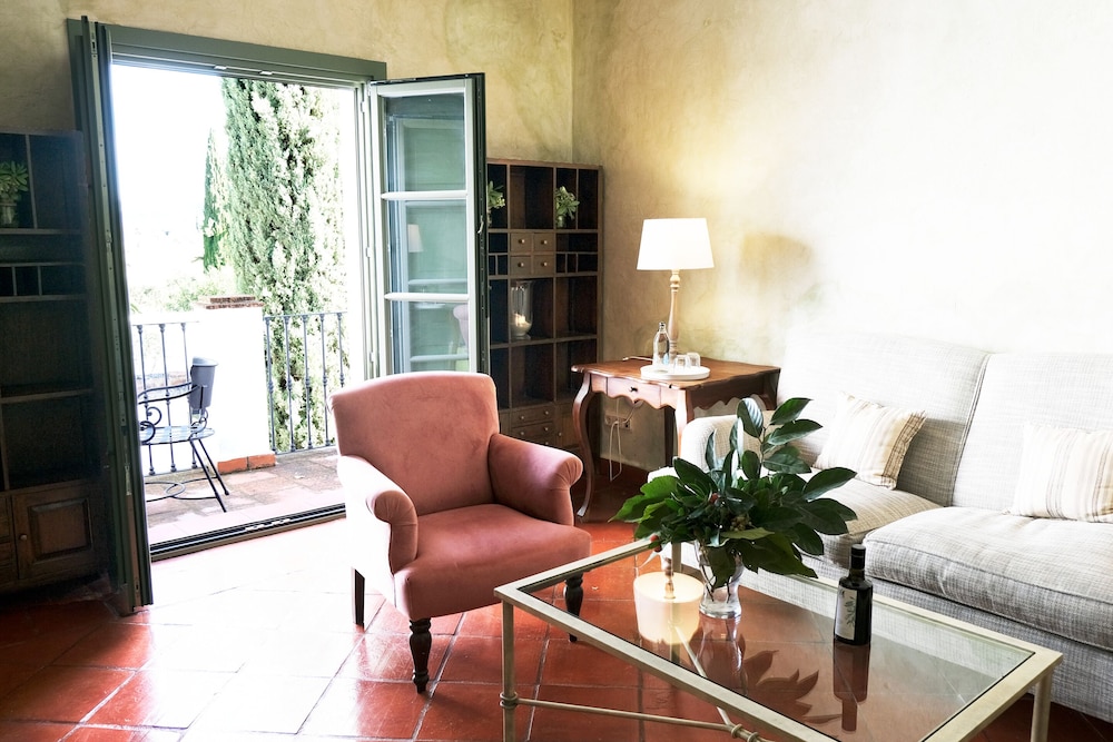 Junior Suite, 2 Twin Beds, Terrace - Photo 8