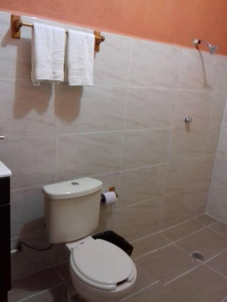 Economy Double Room, 1 Double Bed photo 3