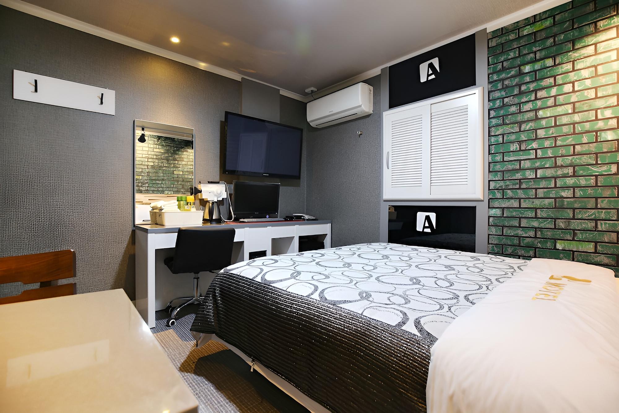 Room (Standard Room) photo 2