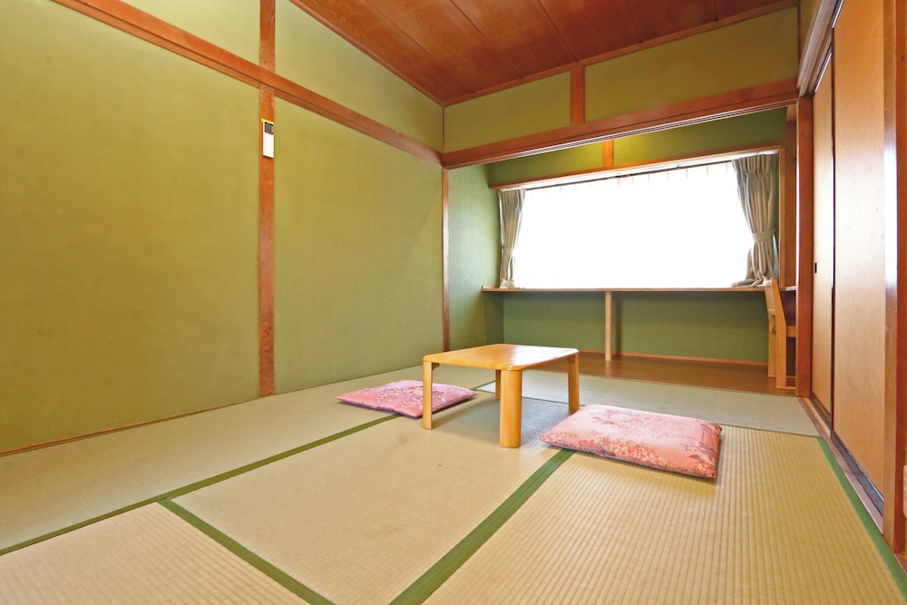 Standard Triple Room photo 3