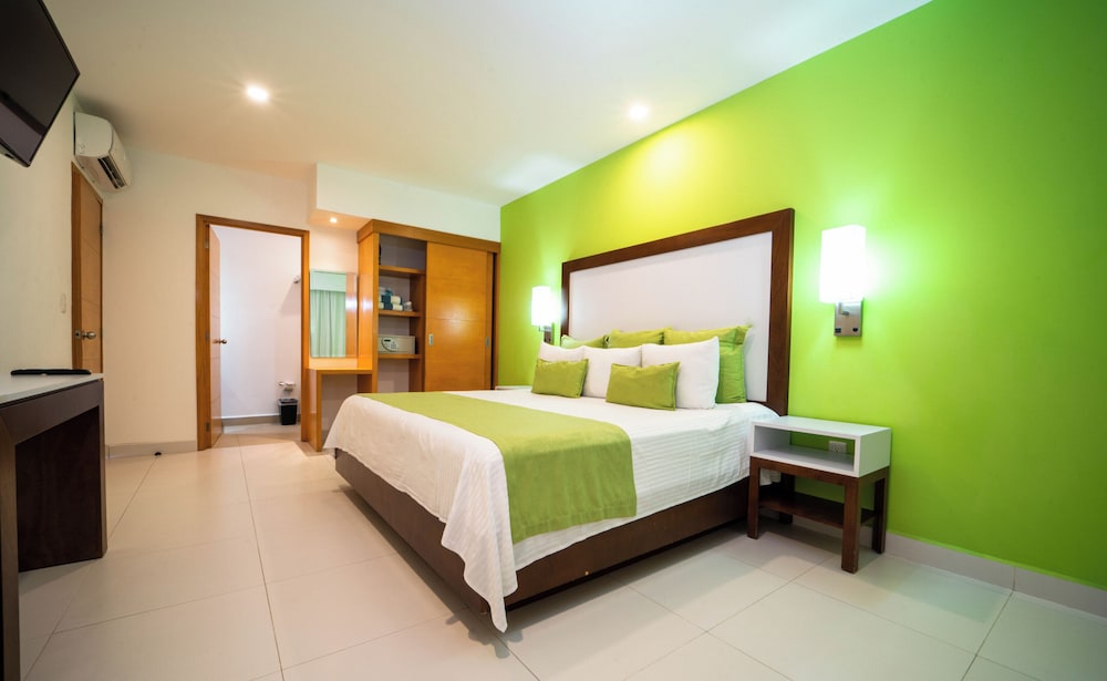 Junior Suite, 2 Bedrooms - Photo 3
