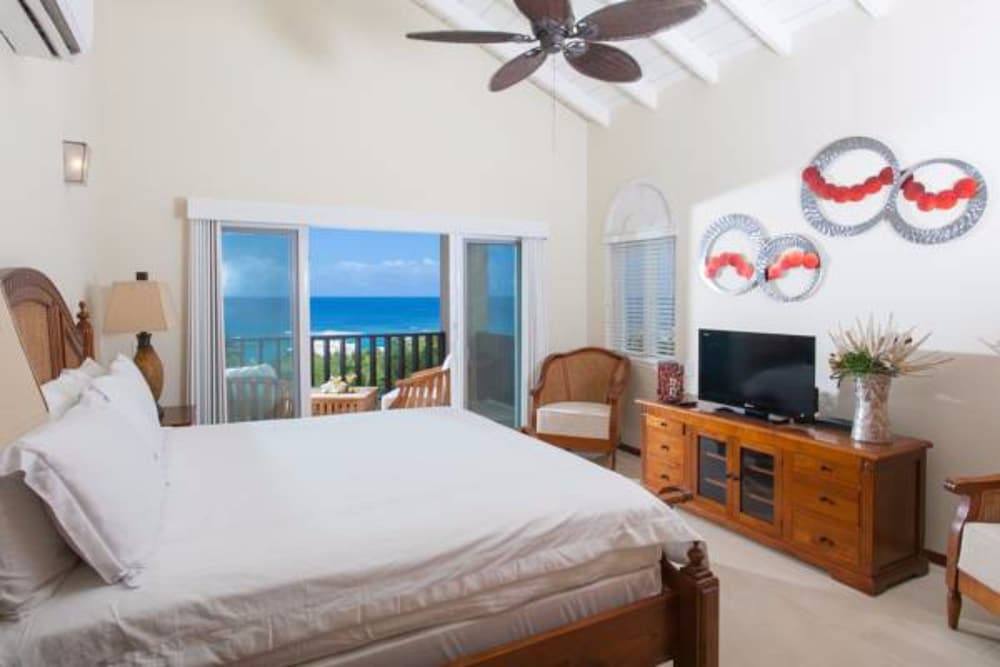 Penthouse, 1 Bedroom, Beach View photo 2