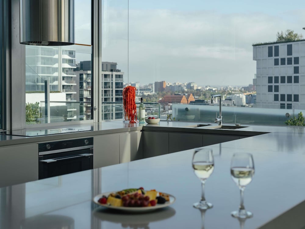 Penthouse (Lake Eyre Penthouse)