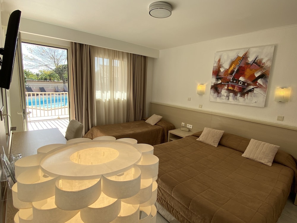 Superior Triple Room, Terrace, Ground Floor photo 1
