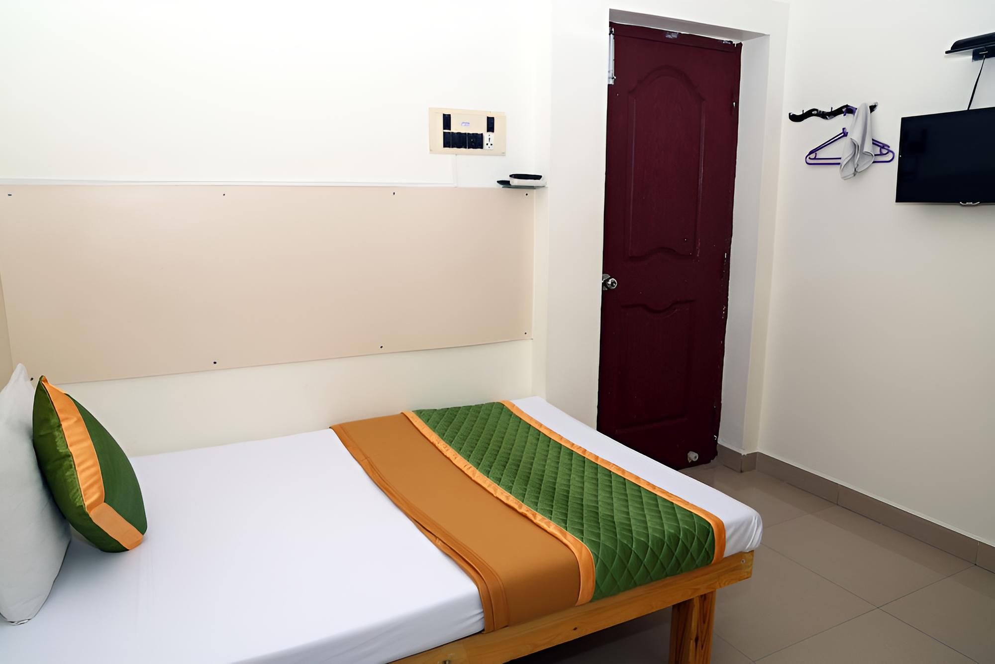 Deluxe Single Room
