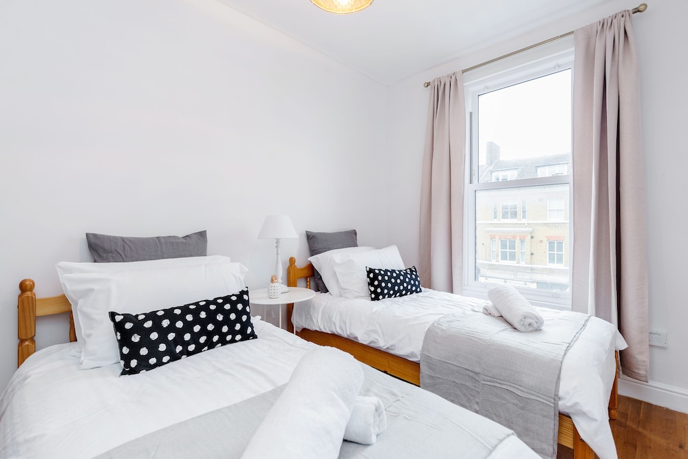 Executive Apartment photo 2