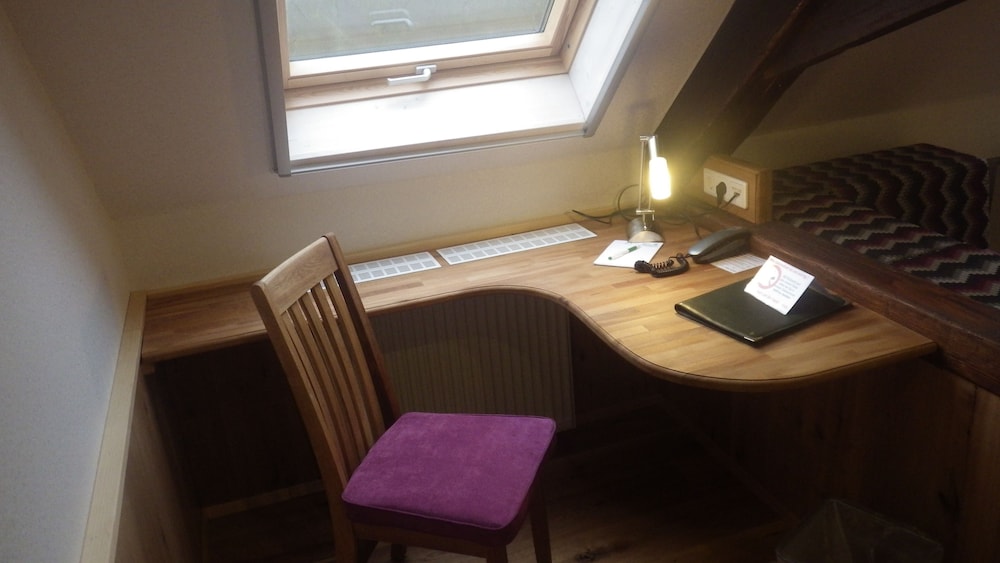 Standard Twin Room photo 3