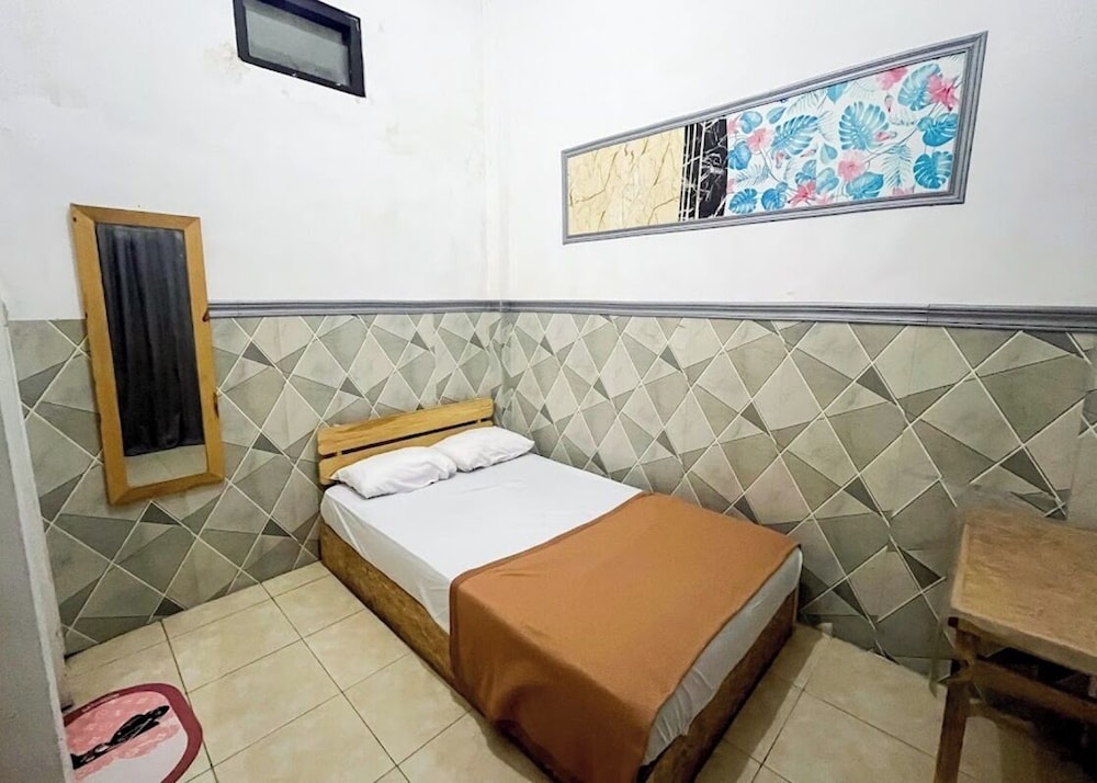 Standard Double Room, City View