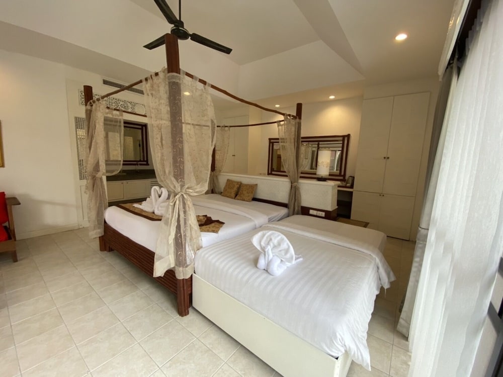 Tulip Triple Bedroom Villa - Villa