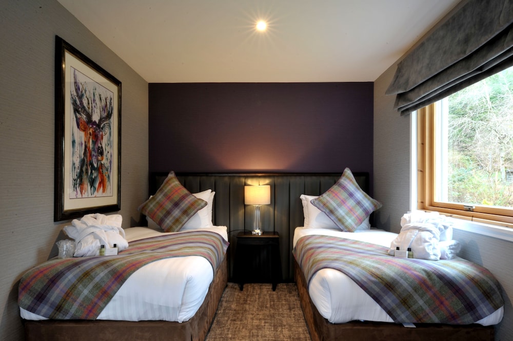 Family Quadruple Room, 1 Bedroom, Ensuite photo 2