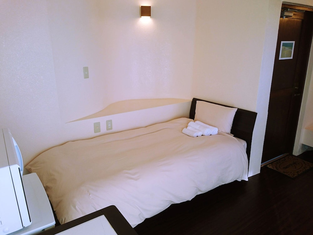 Single Room A photo 1