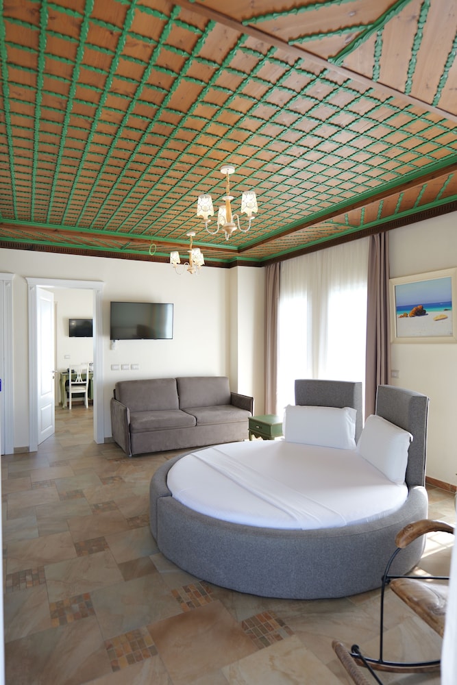 Premium Suite