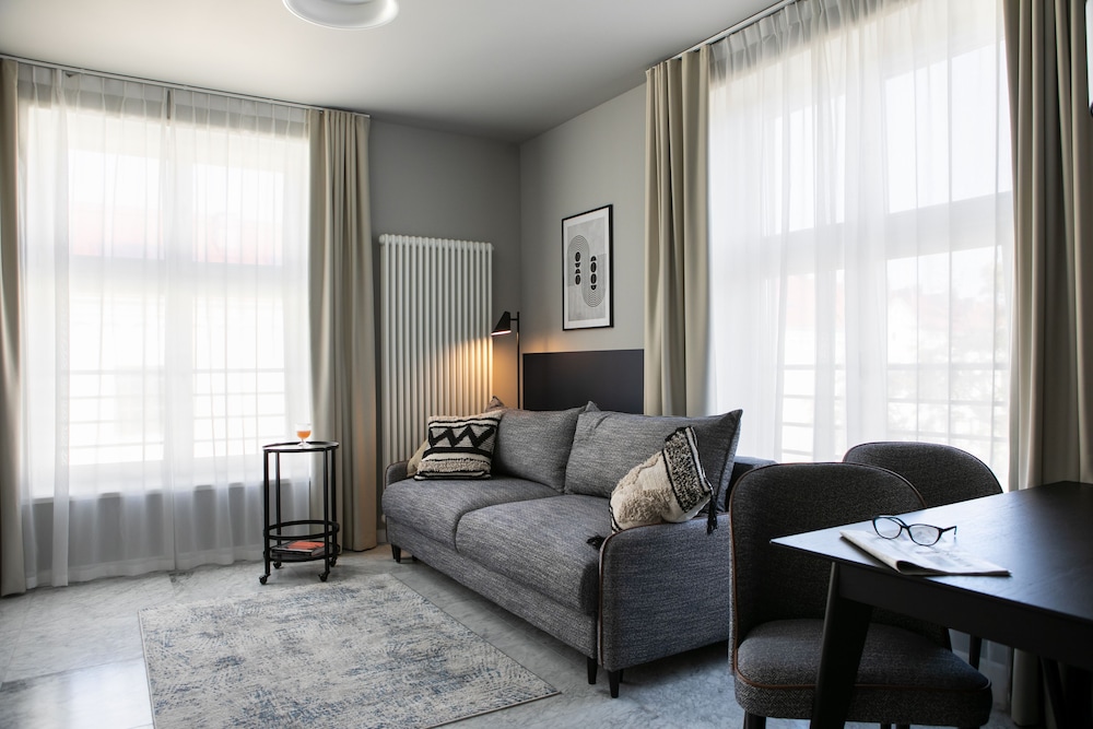 Deluxe Apartment (42)
