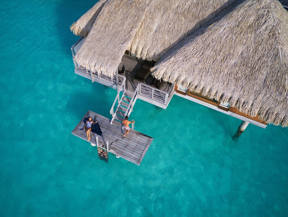 Room, Multiple Beds, Lagoon View, Overwater