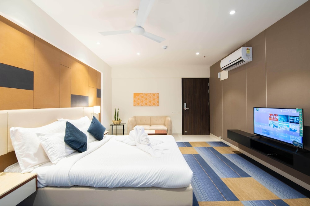 Premium Room, Non Smoking, City View