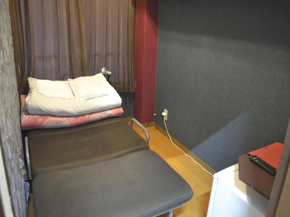 Basic Single Room, 1 Twin Bed photo 1