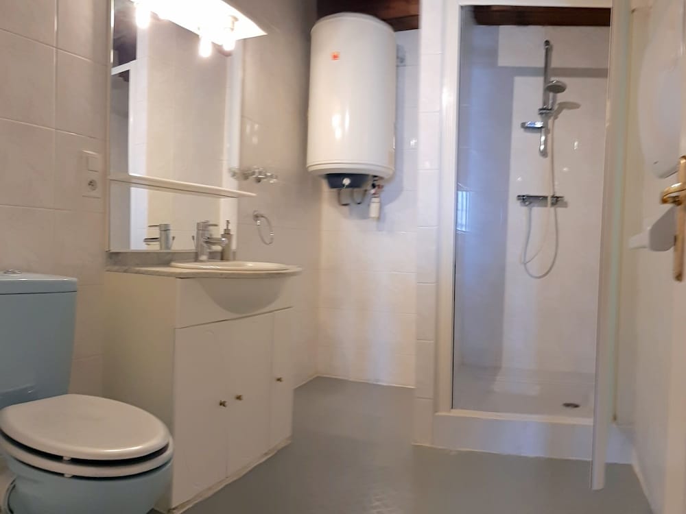 Comfort Apartment, Private Bathroom (au 1 étage) - Photo 2