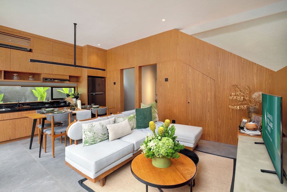 Damita - Two Bedroom Residence - Photo 6