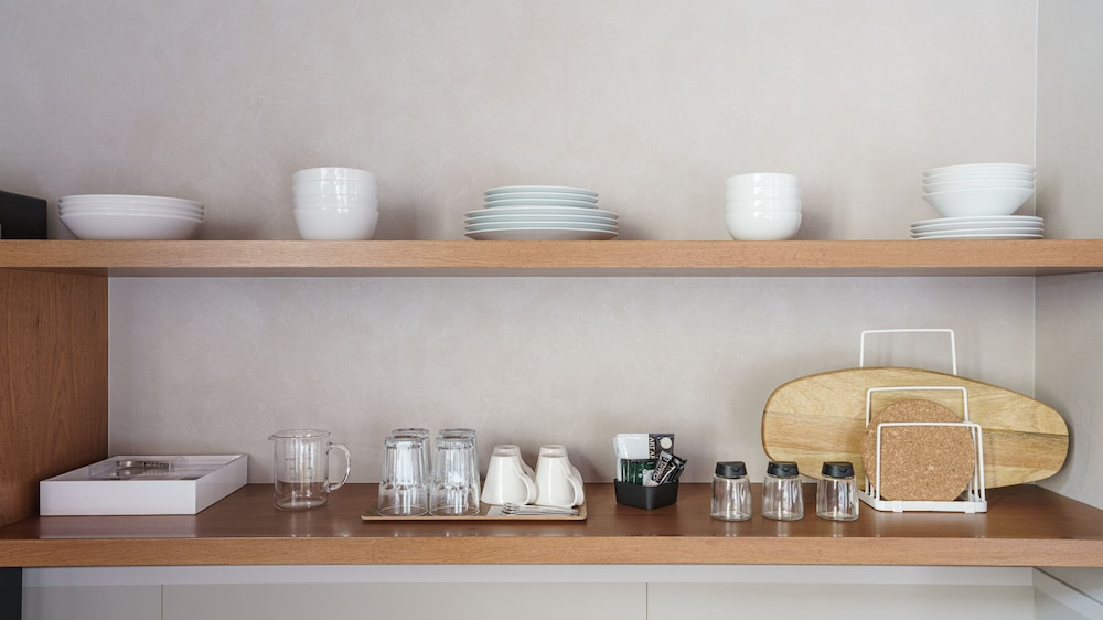 Aoka Condominium Suite - Photo 18