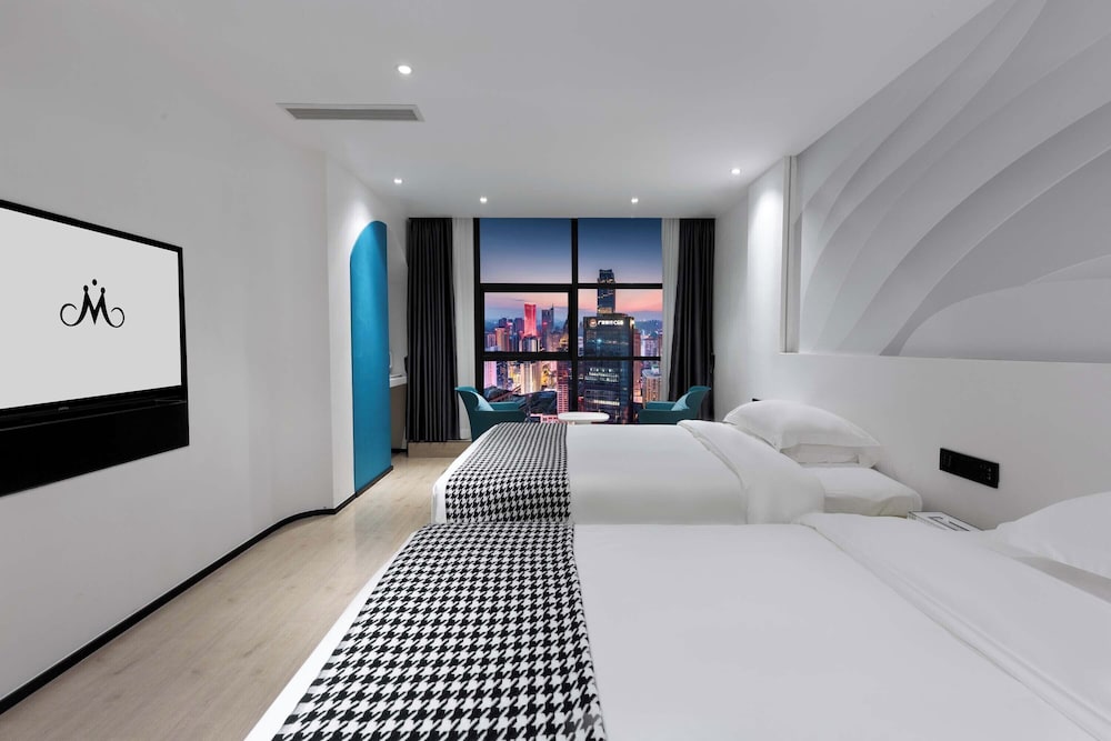 Deluxe Twin Room, City View