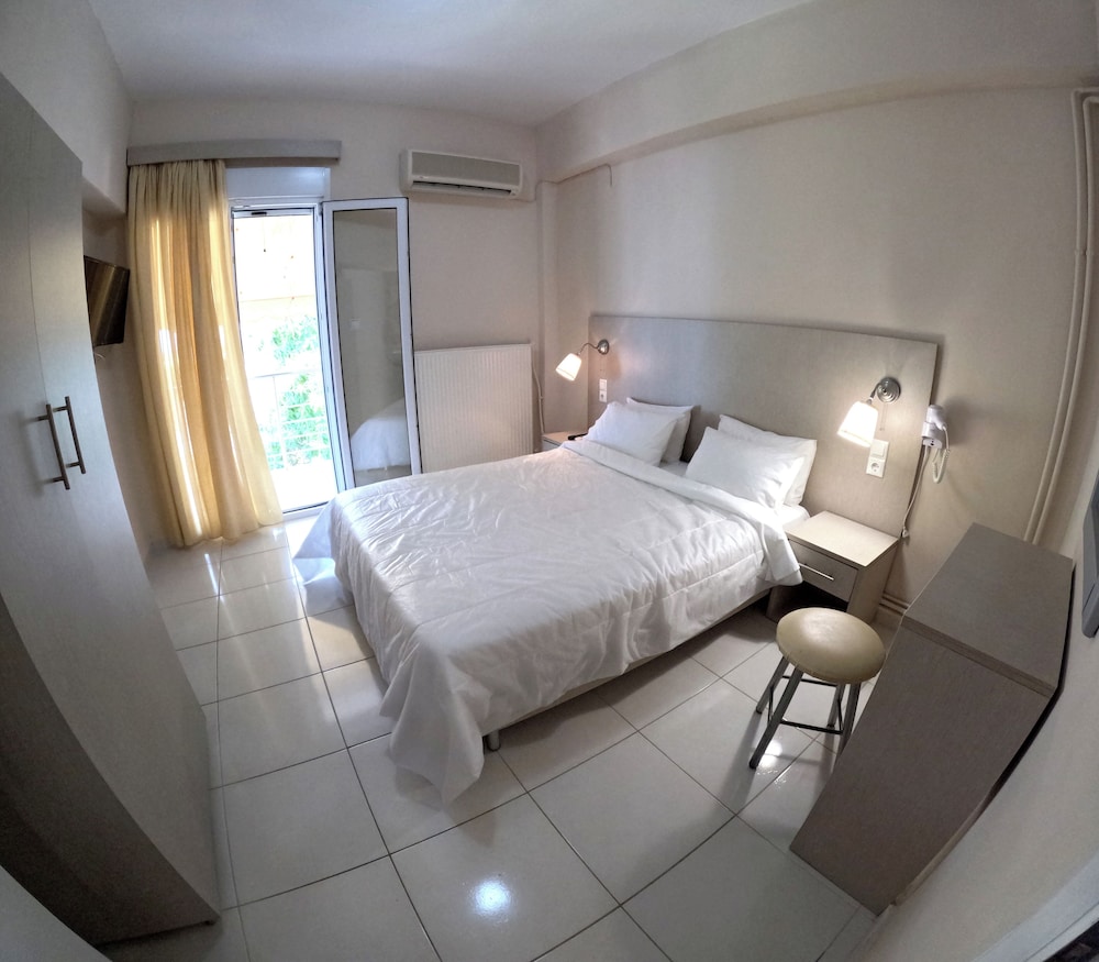 Panoramic Apartment, Beach View photo 3