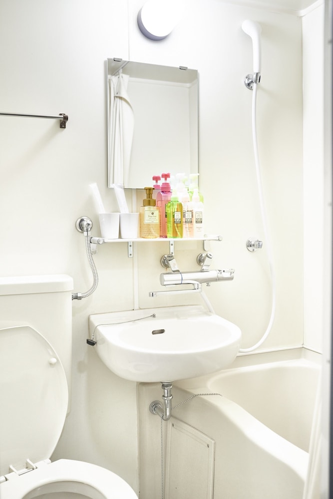 Standard Room, Private Bathroom photo 3