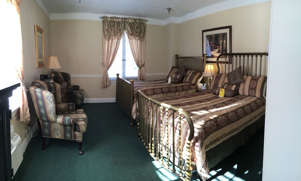 Standard Room, 2 Queen Beds