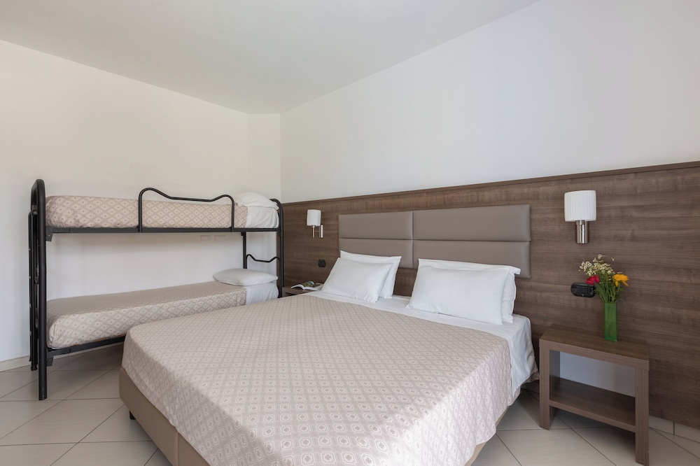 Superior Quadruple Room