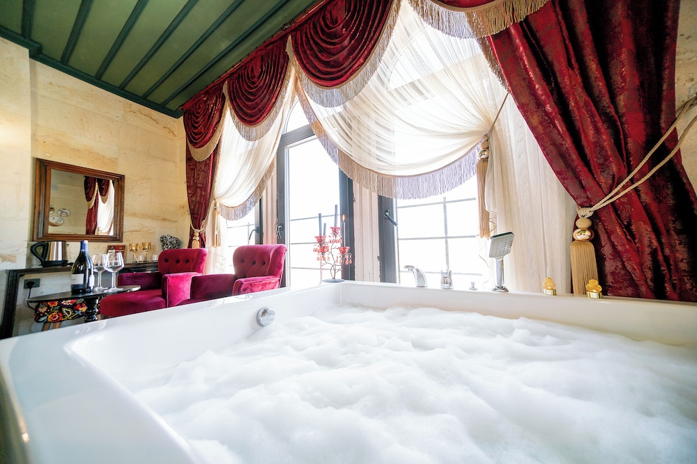 Jacuzzi Deluxe - Photo 7