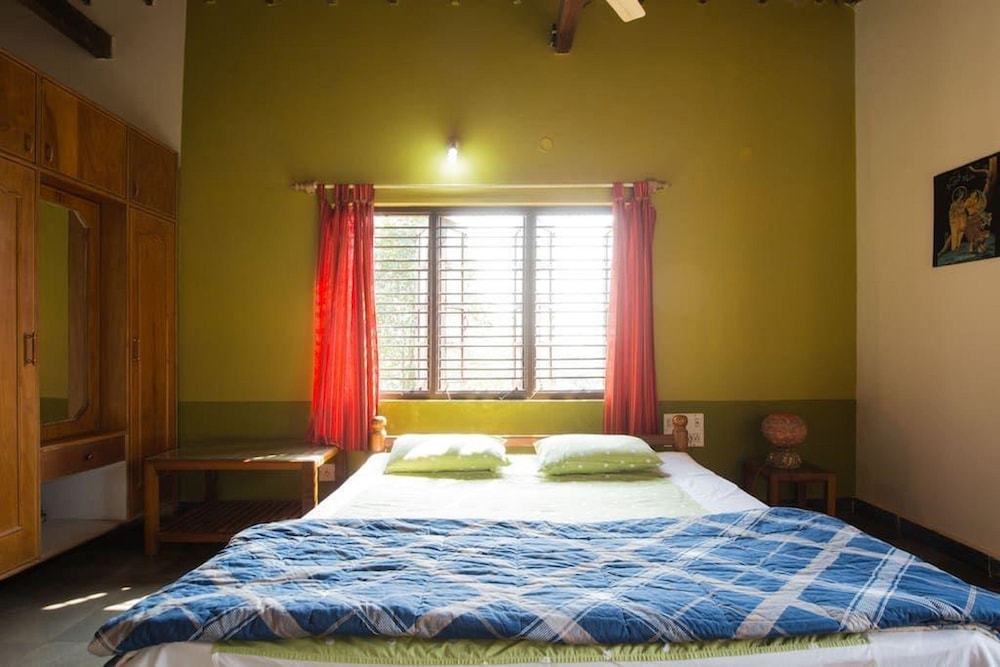 Deluxe Room, 1 Double Bed, Non Smoking photo 1
