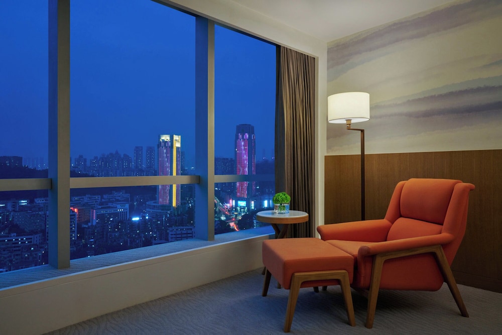 2 Double Standard Lounge Access - Photo 2