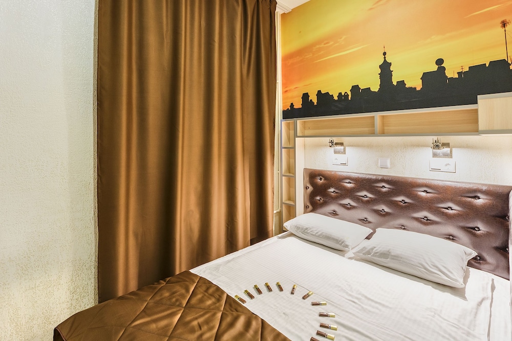 Double Room, 1 King Bed