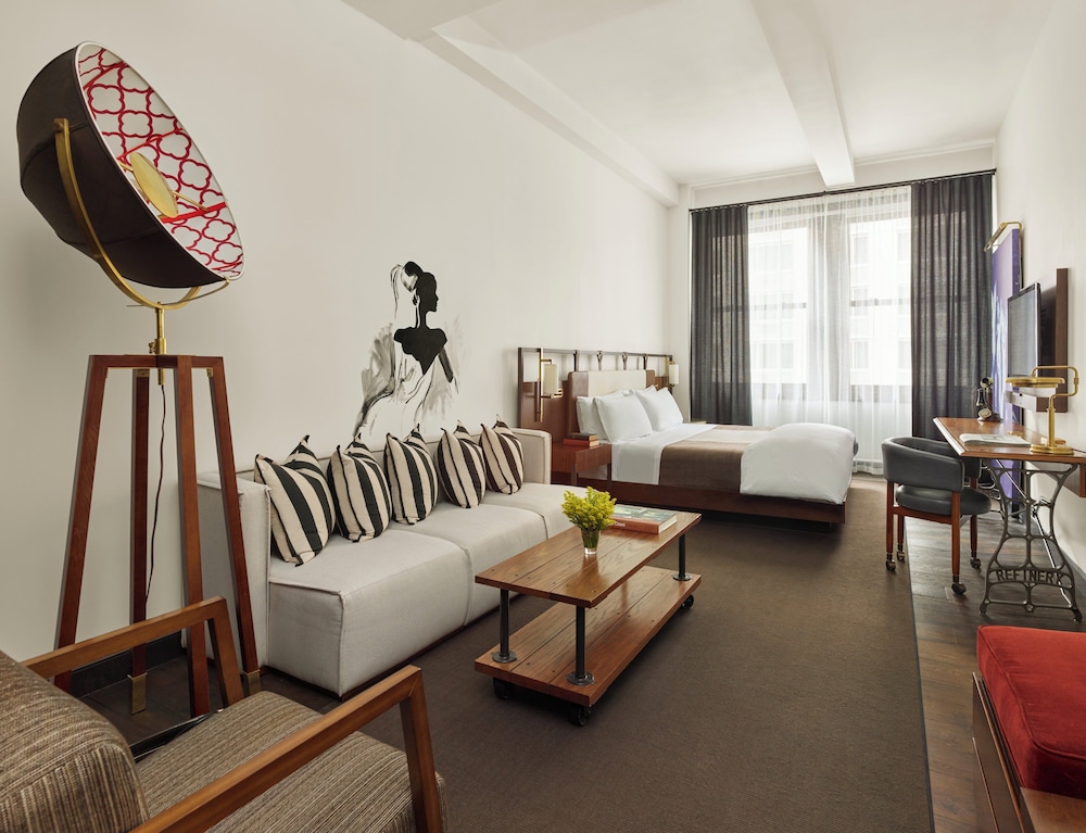 Atelier Executive Suite