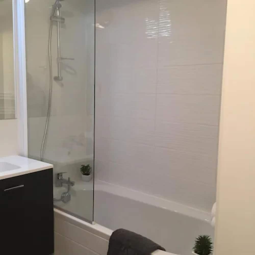 Basic Single Room photo 2