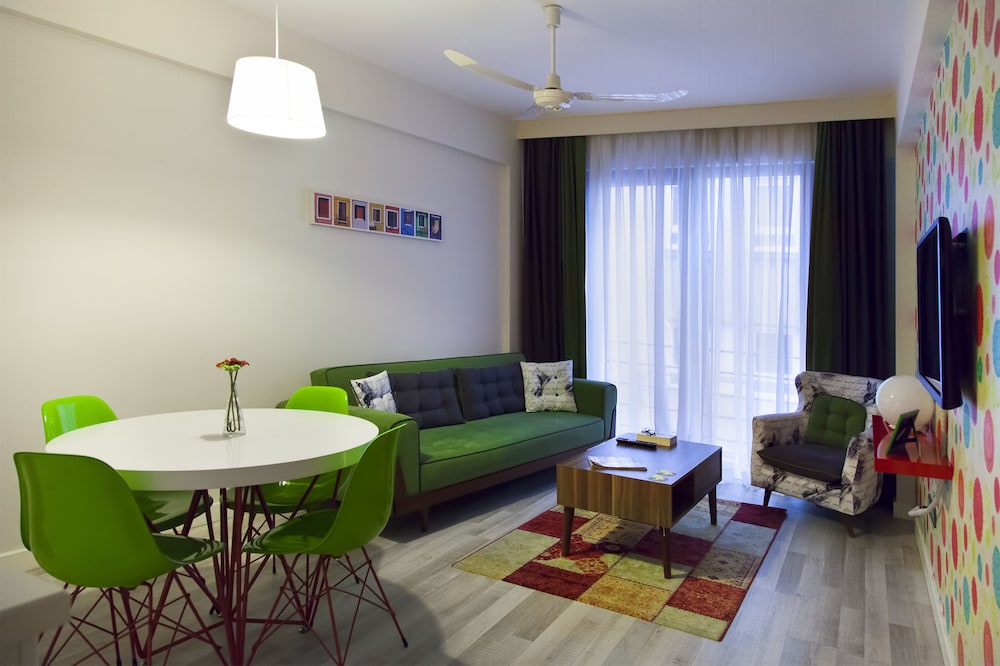 Deluxe Suite photo 1