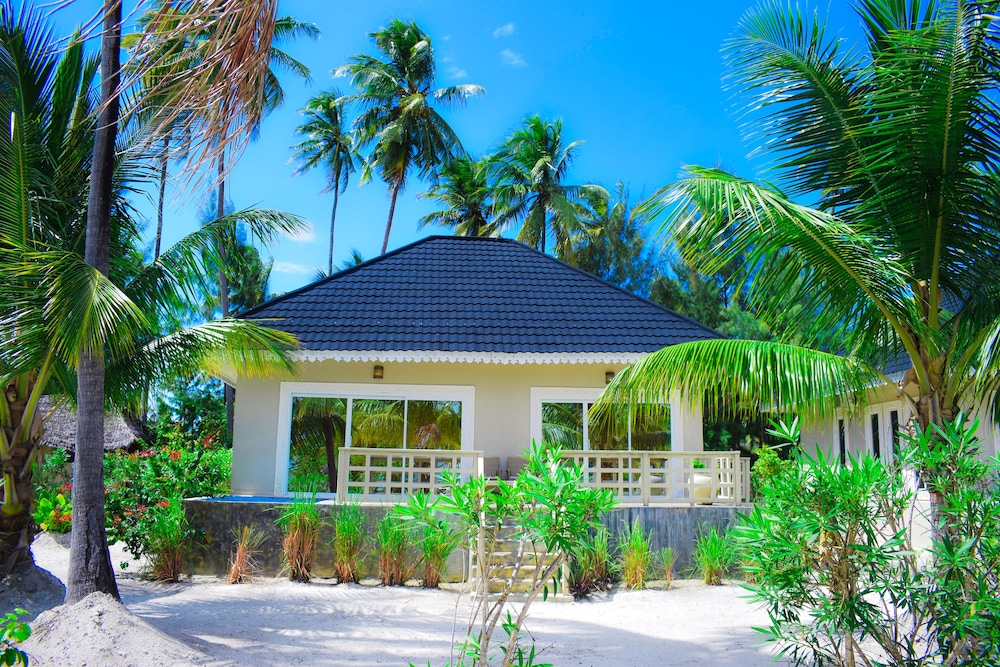 Luxury Apartment, 1 King Bed, Private Pool, Sea View