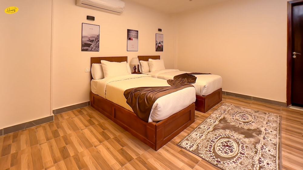 Classic Double Room, 2 Twin Beds, Mountain View photo 2