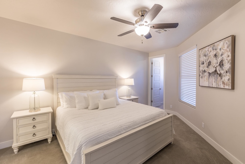 Townhome, Multiple Beds (Red Rock Rooftop) photo 1