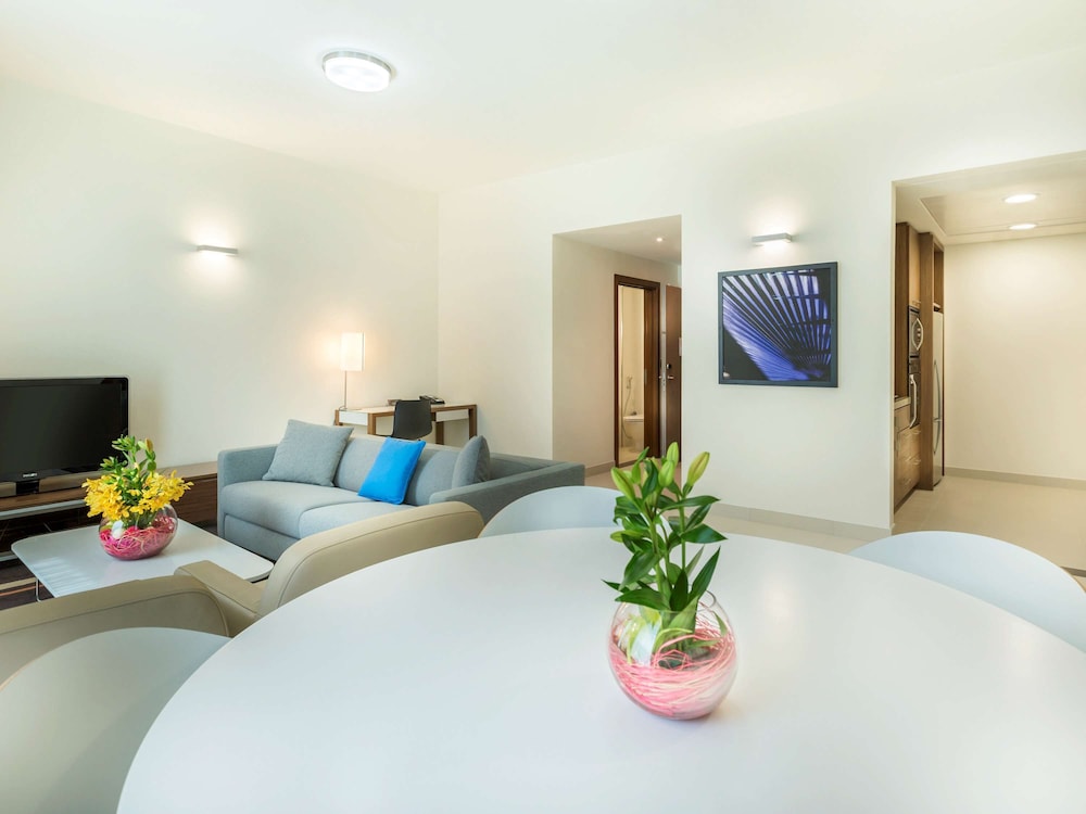 Room, 2 Bedrooms