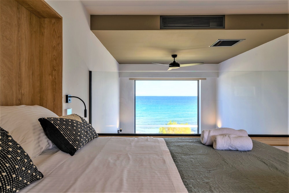 Studio Suite, Sea View (6, Duplex Loft with Balcony) photo 2