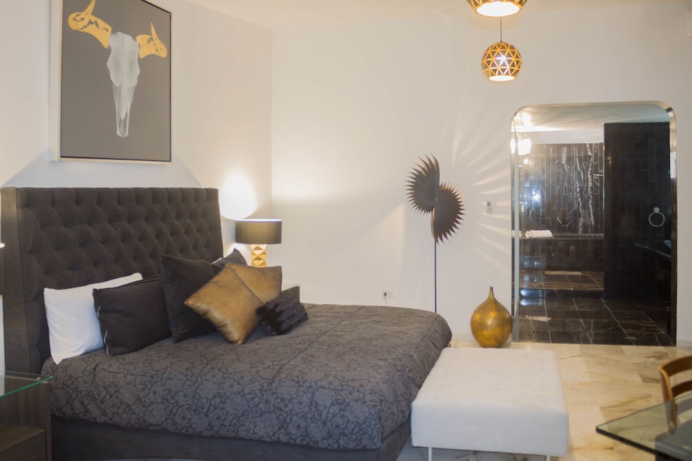 Black Diamond Suite photo 3