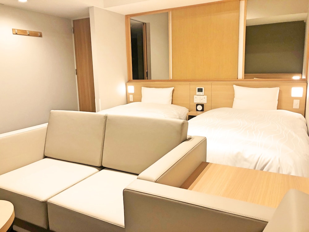 Moderate Quadruple Room - Photo 1