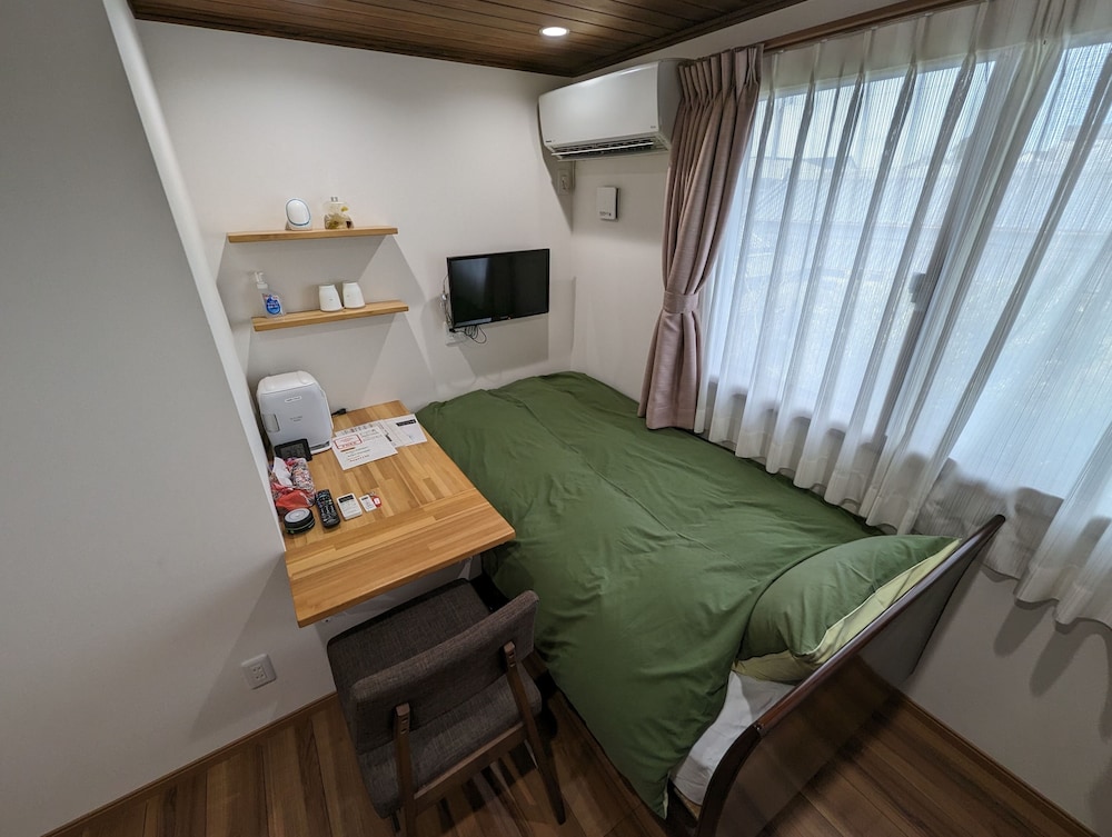 Single Room - Photo 7