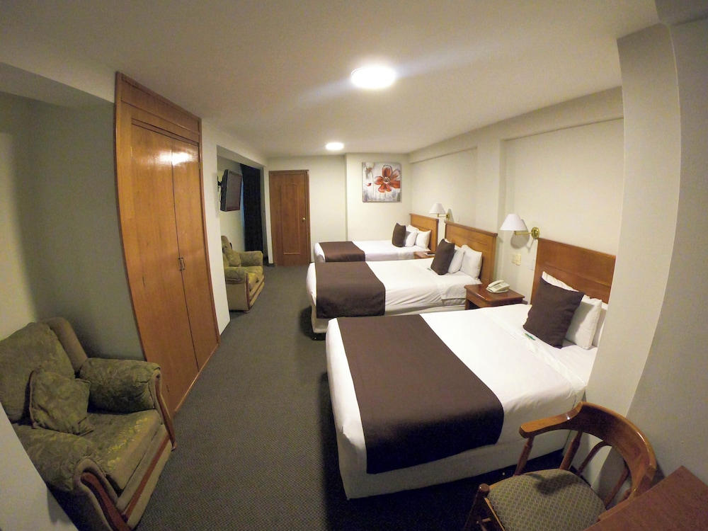 Triple Room - Photo 1