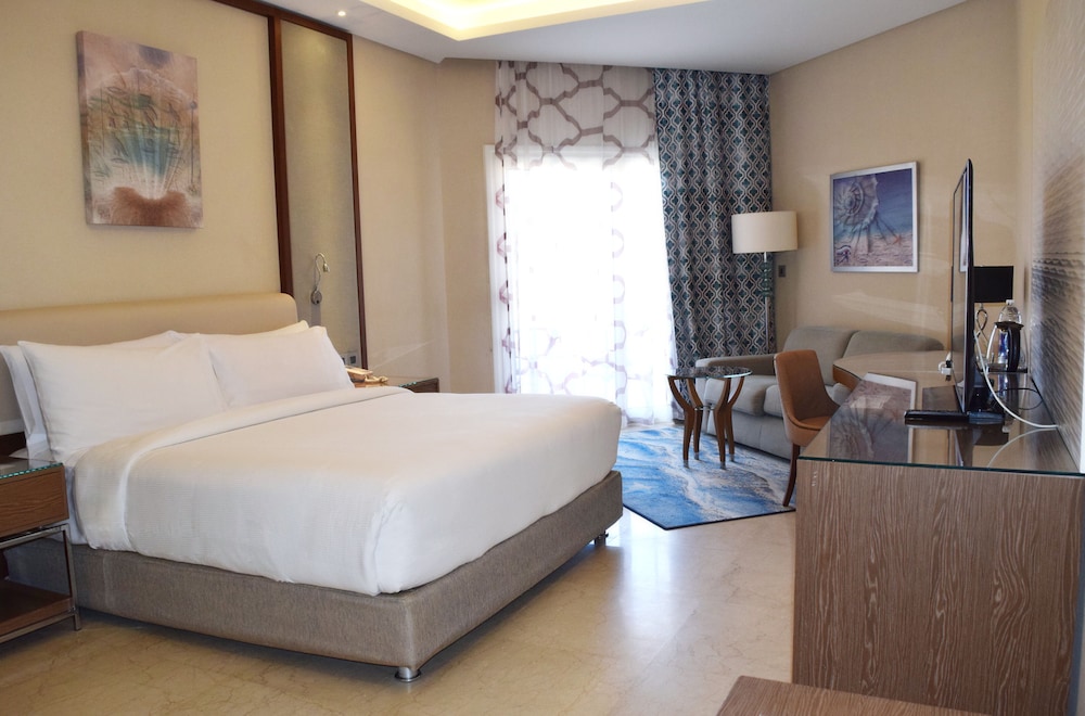 Room, 1 King Bed (KING GUEST ROOM) - Photo 4