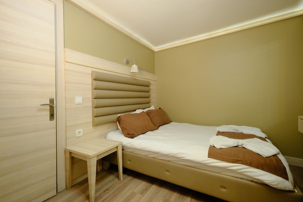Luxury Apartment photo 2