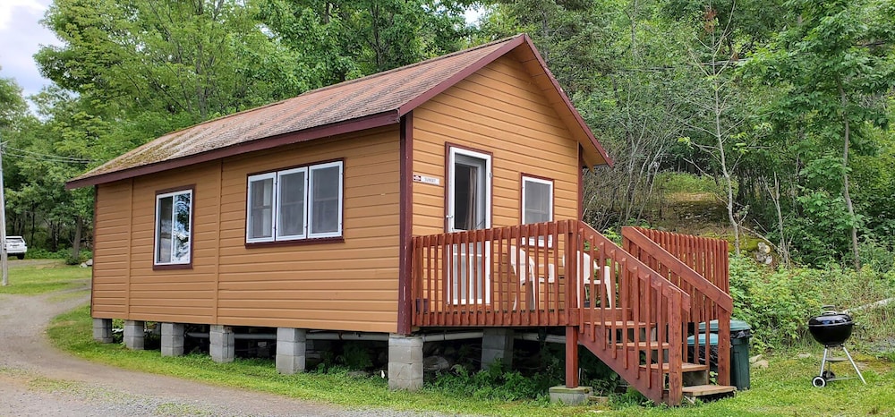 Sunset Cabin-Marina View 1 Bedroom Sunset Cabin photo 1