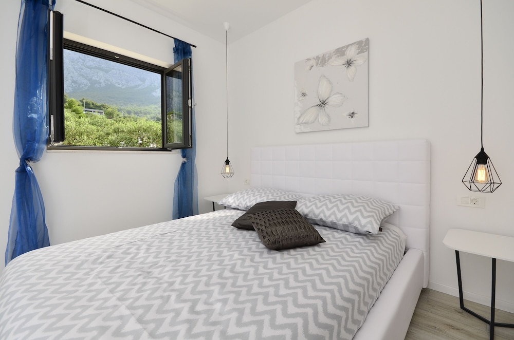 Villa, 4 Bedrooms, Smoking, Private Pool